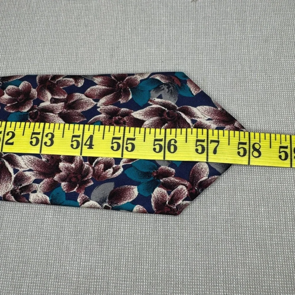 Christian Dior teal/pink floral silk tie‎